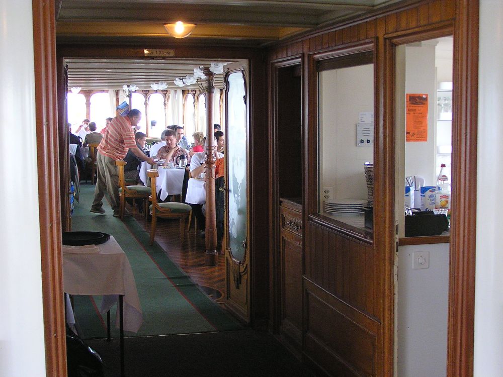 208035-036.JPG