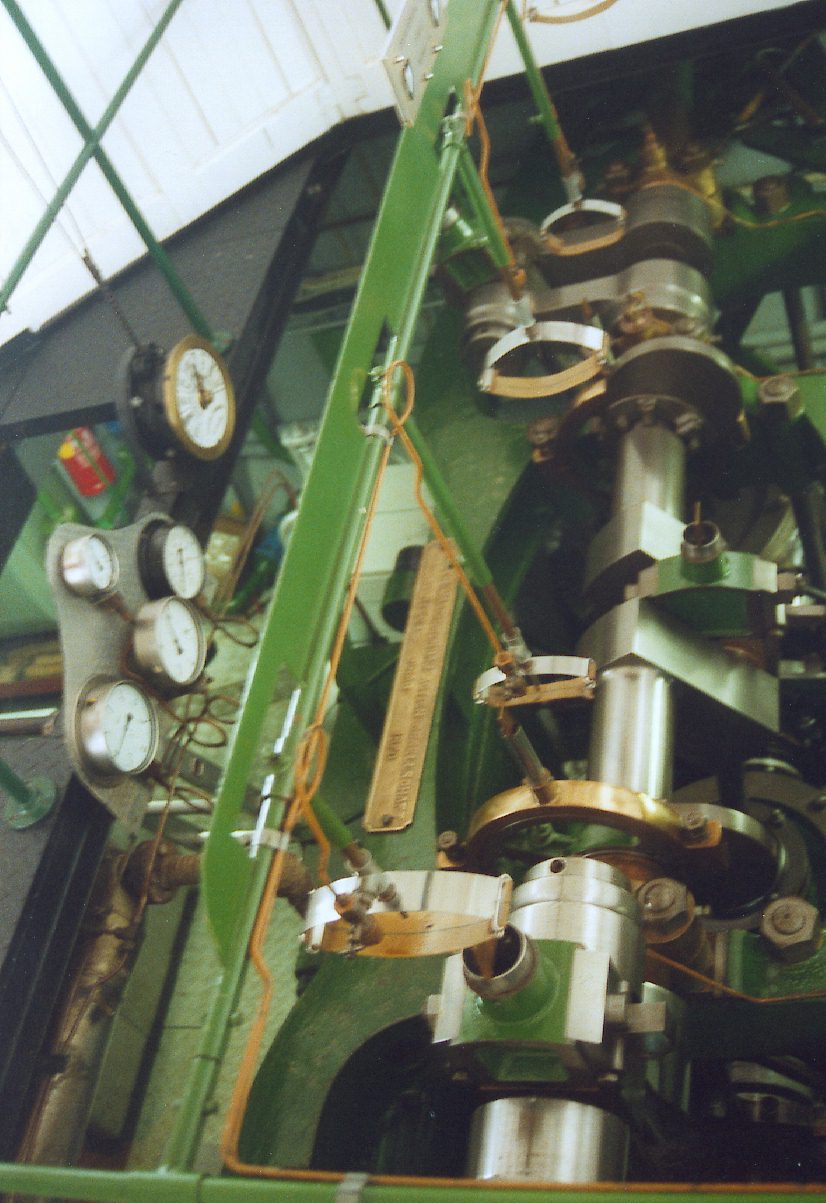 Gisela engines 2003.jpg