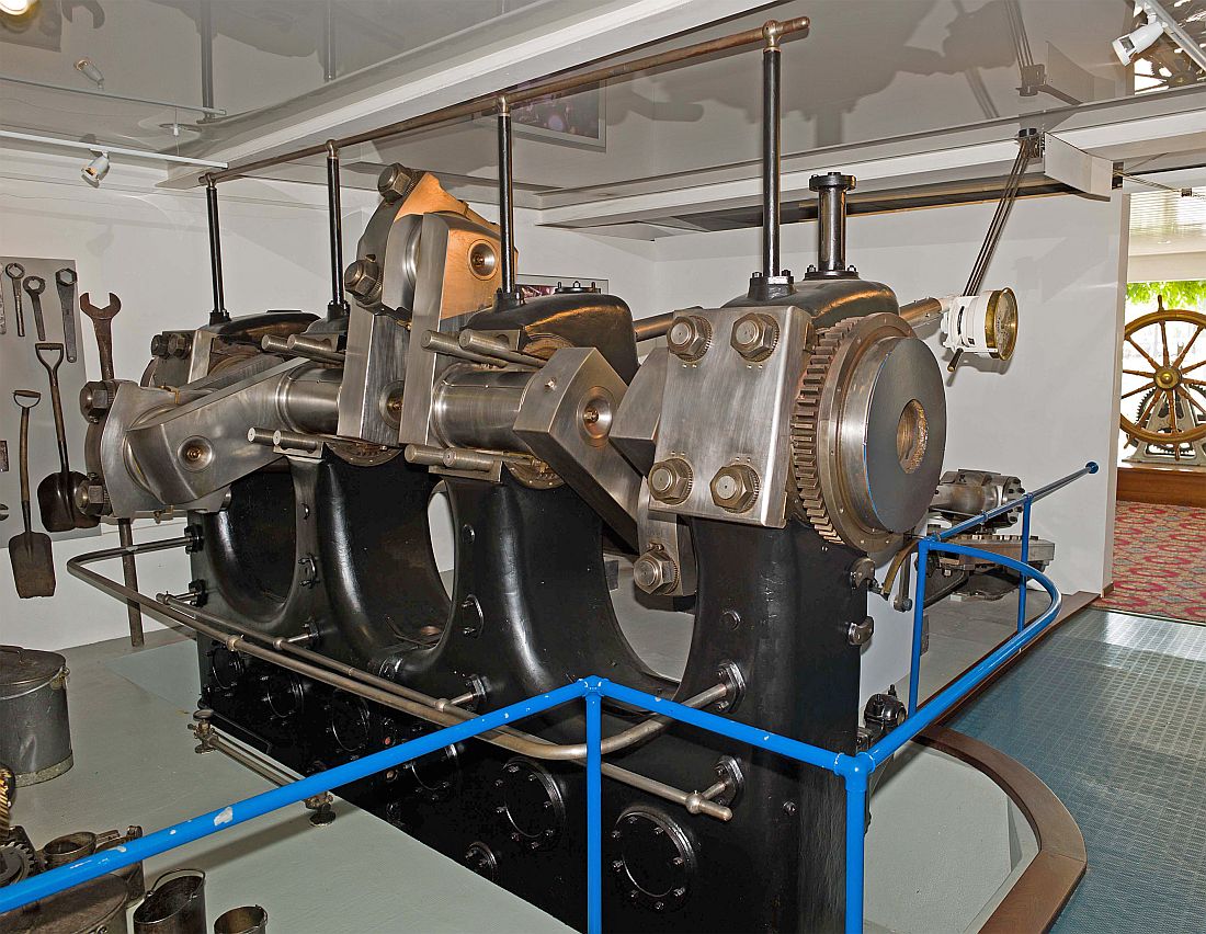 Maschine DS Helvetie 1s.jpg