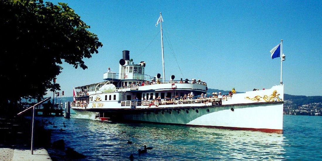 Paddle Steamer Stadt Zurich.jpg