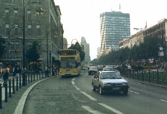 sBerlin Bus KaDeWe 1987.jpg