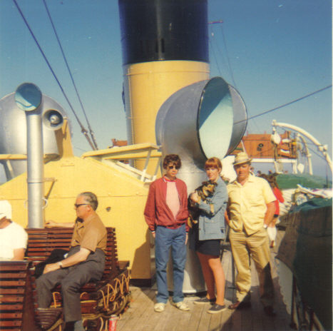 Queen Mary 2 july 72.jpg