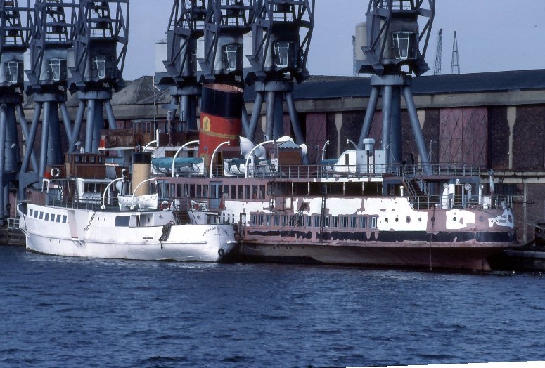 Queen Mary 1981 John Jones small.jpg