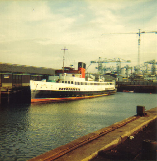 QUEEN16.jpg