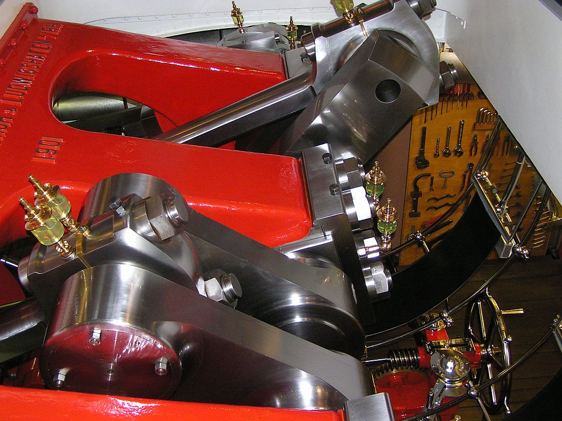 Uri Engine 2008-03.JPG