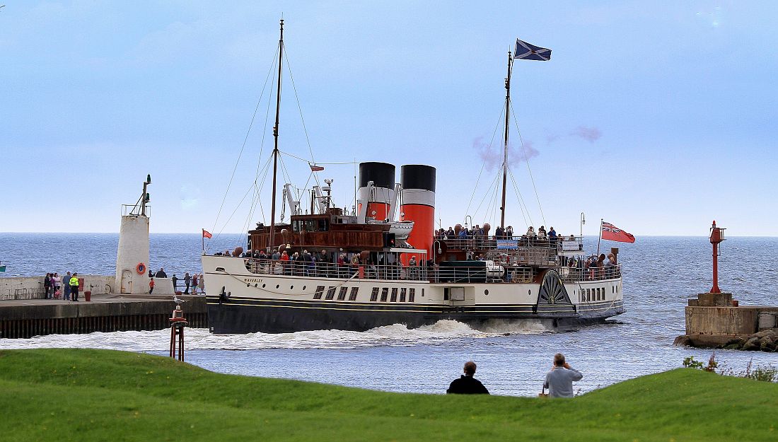 Waverley Girvan 200812 KW.jpg