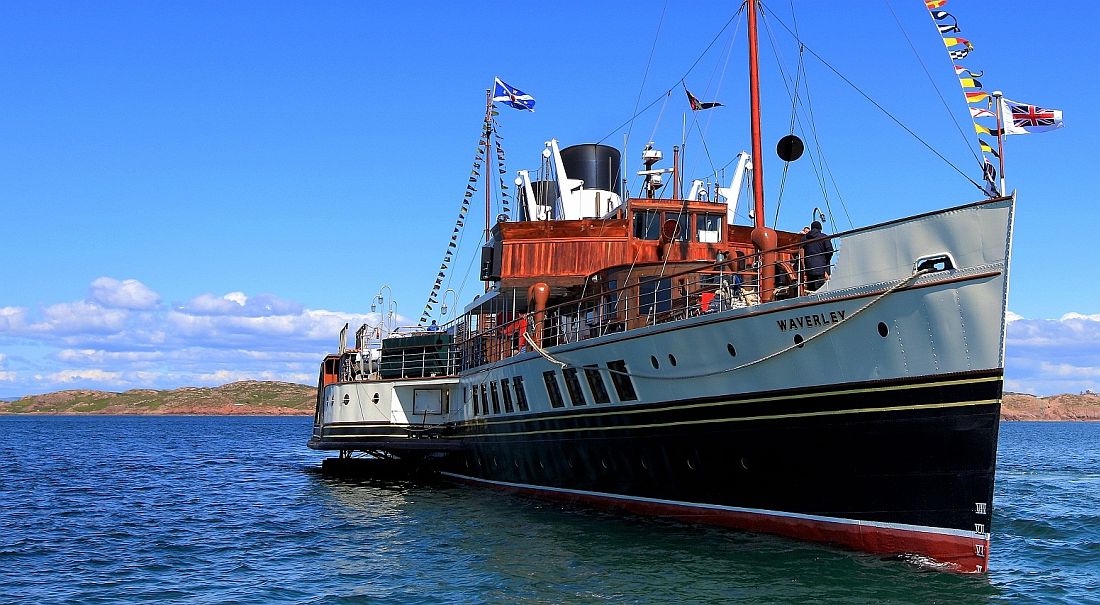 Waverley at Iona 2012 KW.jpg