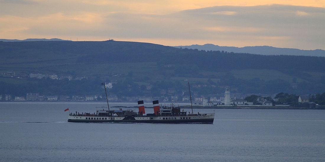 Waverley returns from W Isles 11 06 12 KW.jpg